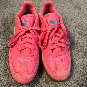 Puma Bright Pink Sneakers with Blue Logo